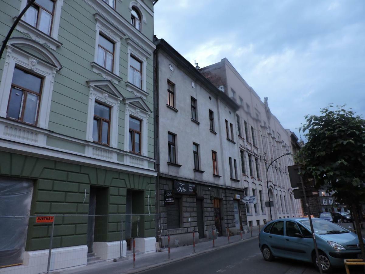 Hostel Centrum Sabot — Photos 1
